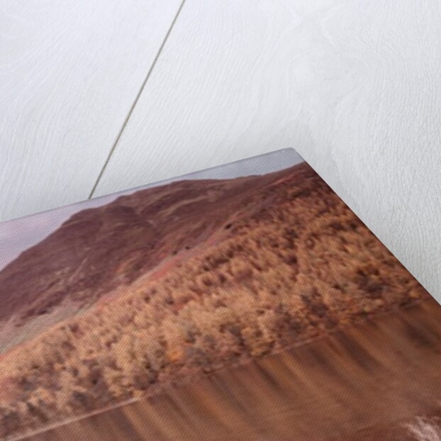 Lake surrounded by mountains by Assaf Frank